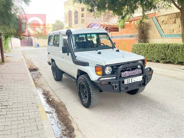 Toyota Land Cruiser 70 2002 for sale in Iraq - Kirkuk